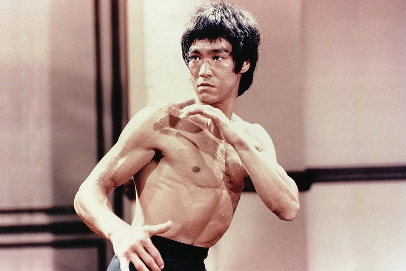 Bruce Lee in combat